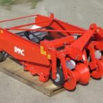 Kartoffel- und Süßkartoffelerntemaschine Modell PD-1650 – 2-reihig mit Nachhäuflern und Serienausstattung